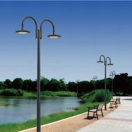 Надворешно светло од 80 W