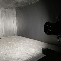 лед-магацин-осветлување